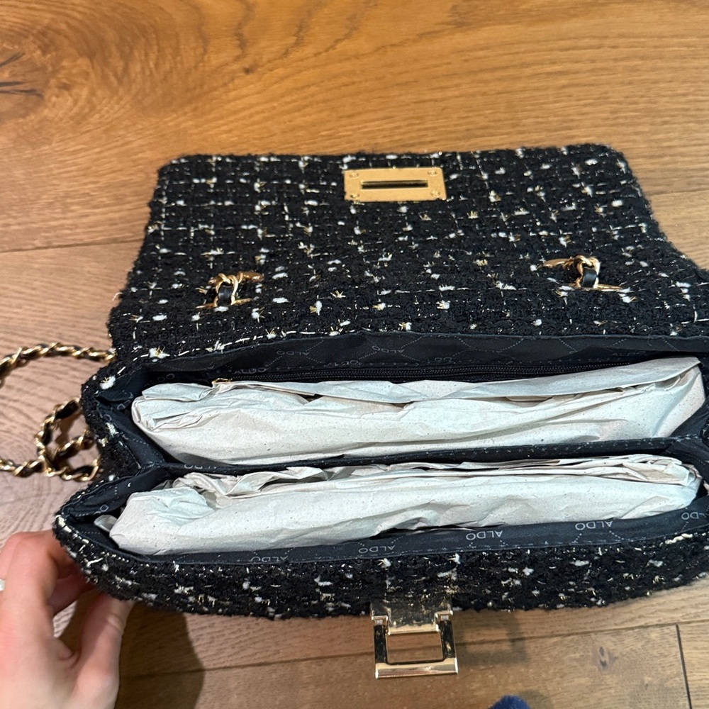 Aldo Quilted Shoulder Bag - NWT - Picture 2 of 2